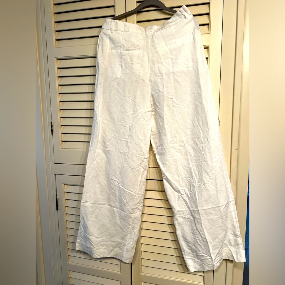 Zara new with tag. Great for the summer.